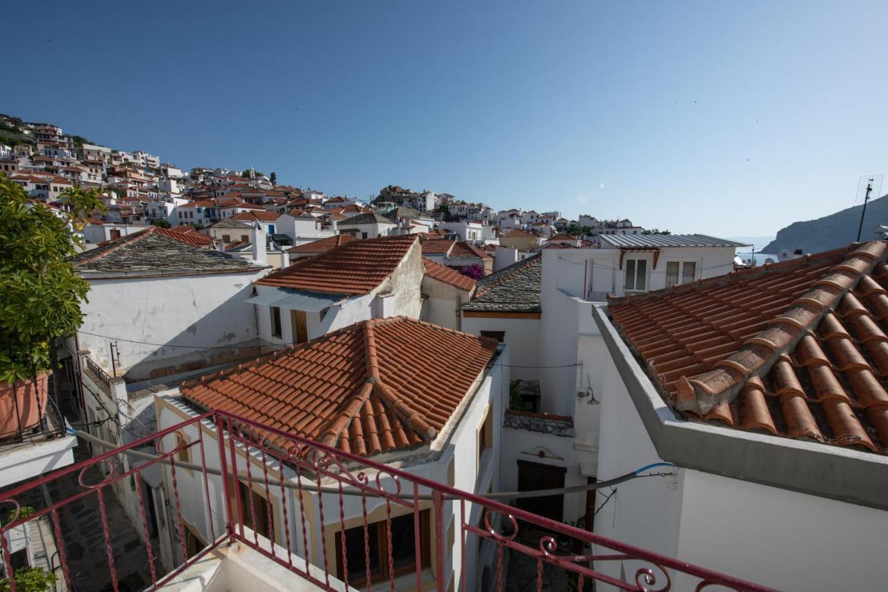 Lovely One-Bedroom Flat In Skopelos Exteriör bild